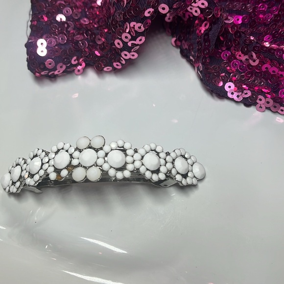 CÄRA N.Y. WHITE CRYSTAL HAIR CLIP VINTAGE - Picture 7 of 9